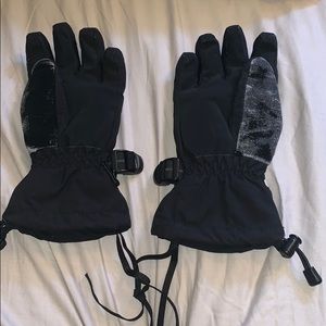 The North Face Accessories - Kids The North Face gloves The North Face Accessories - Kids The North Face gloves